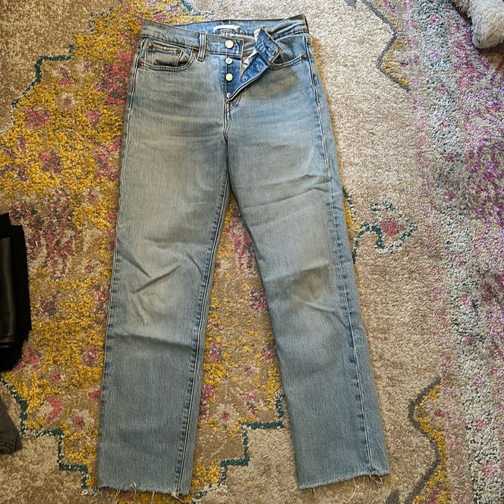 Levi jeans